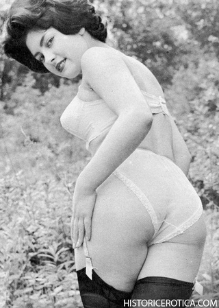 1940s Vintage Lingerie Porn - Lingerie Retro Pictures - YOUX.XXX